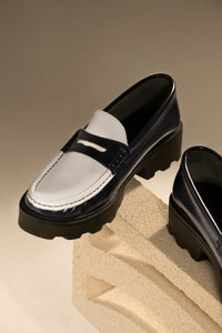 Saladeta Calf Leather Navy-White